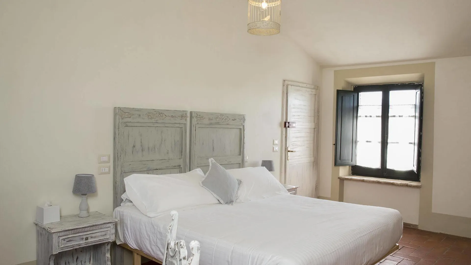**** Hotel Locanda In Tuscany Contignano Italy
